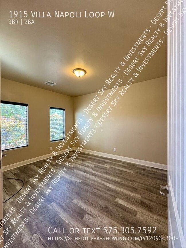 Building Photo - 1915 Villa Napoli Loop W