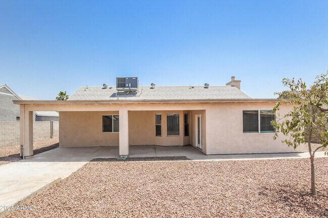 Building Photo - 6410 W Sandra Terrace