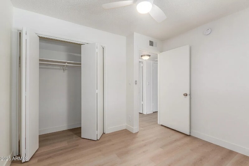 Building Photo - 4235 N 13th Pl