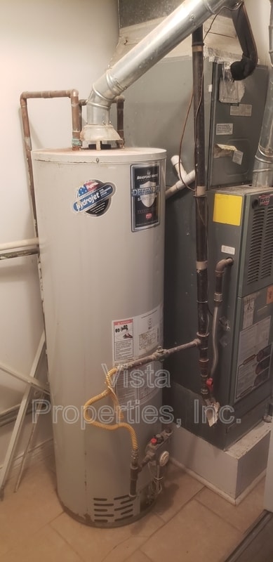 Building Photo - 4608 Aral Dr