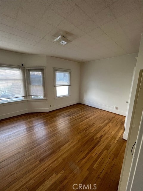 Building Photo - 12 S 12th Pl