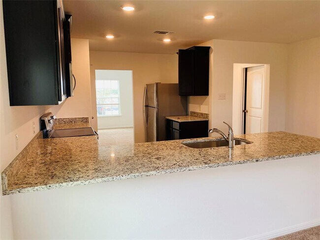 Building Photo - 18108 Speculator Ln
