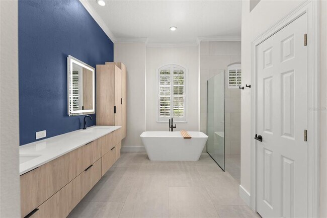 Building Photo - 8351 Bowden Way