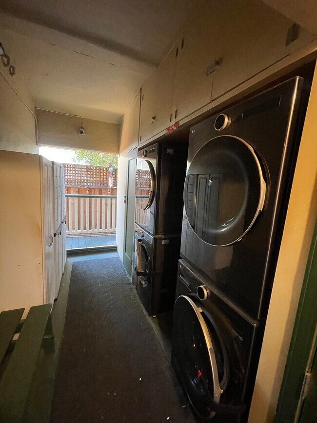Laundry - 171 Bryant St
