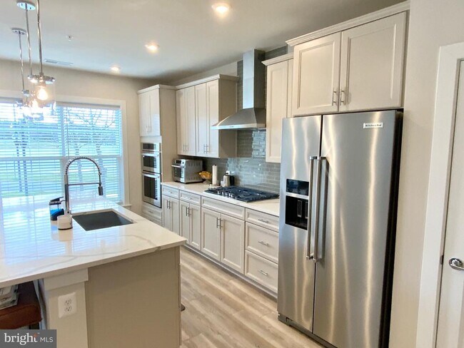 Building Photo - 106 St Ives Pl