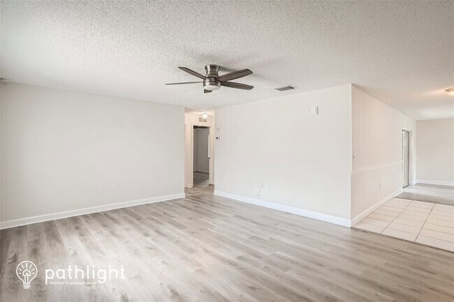 Building Photo - 6924 68th Ave N, Pinellas Park, FL, 33781