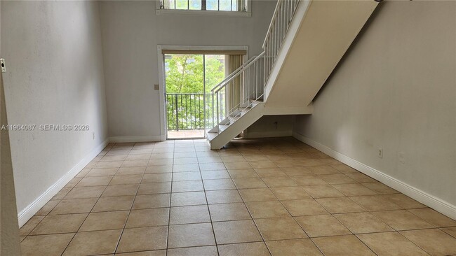 Building Photo - 8600 SW 109th Ave