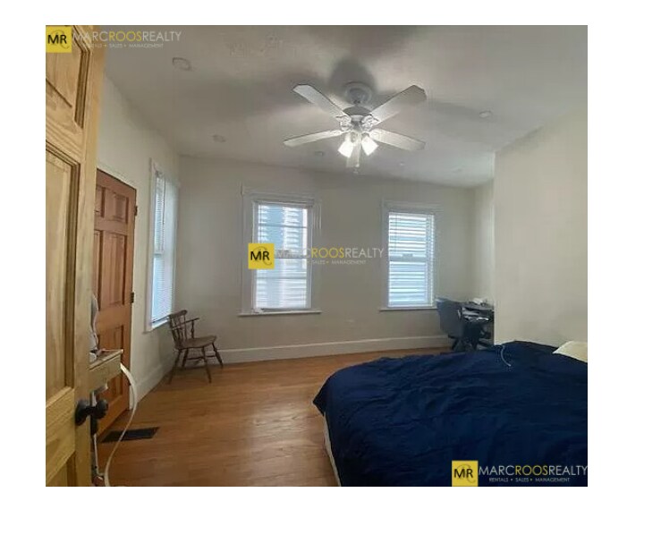 Building Photo - 190 Highland St