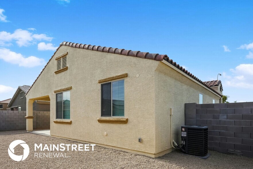 Building Photo - 11796 W Locust Ln