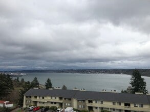 Building Photo - Sunn Fjord condo with a view.