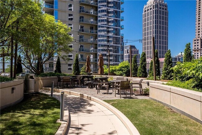 Building Photo - 1080 Peachtree St NE