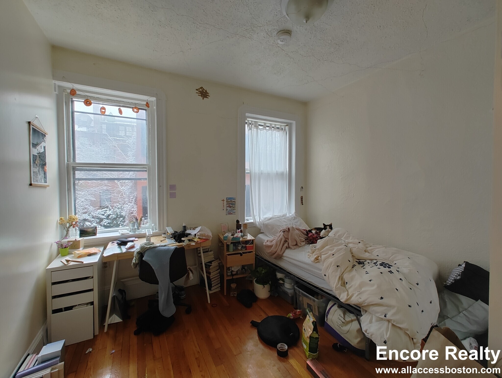 Building Photo - 93 West Cedar St