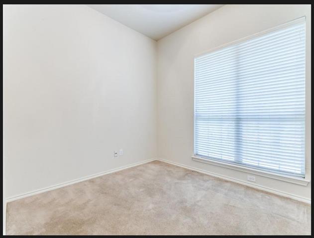 Building Photo - 10924 Braemoor Dr