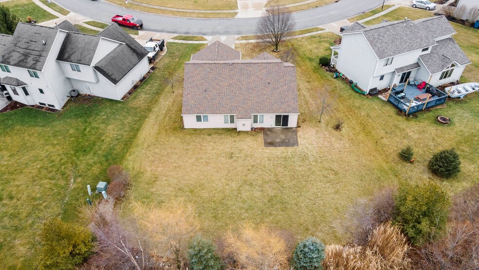 Building Photo - 3510 Flowing Brook Dr