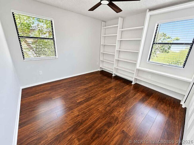 Building Photo - 1431 SW 87th Way