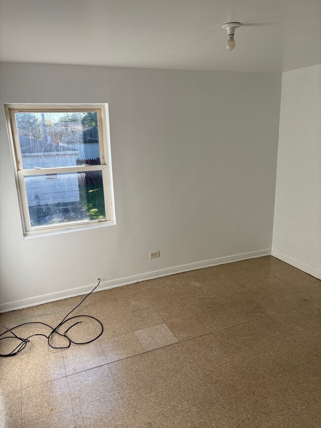 Building Photo - 12151 S Ada St