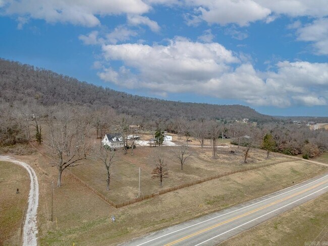 Building Photo - 101 Star Rd