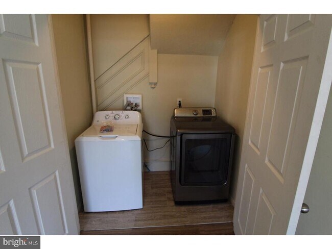 Building Photo - 134 Klockner Rd