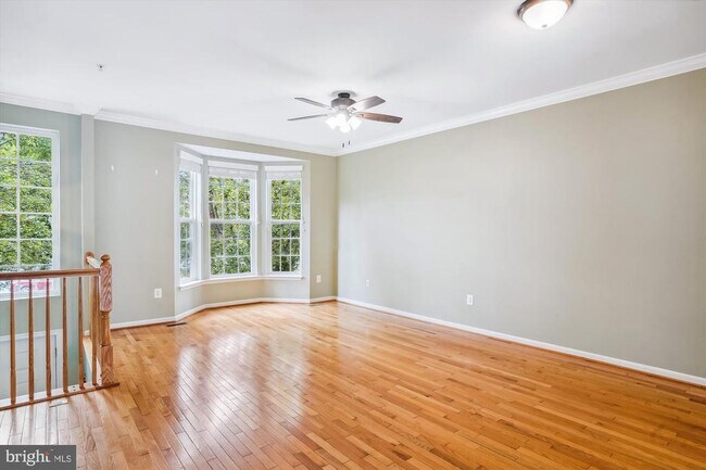 Building Photo - 152 Fieldstone Ct