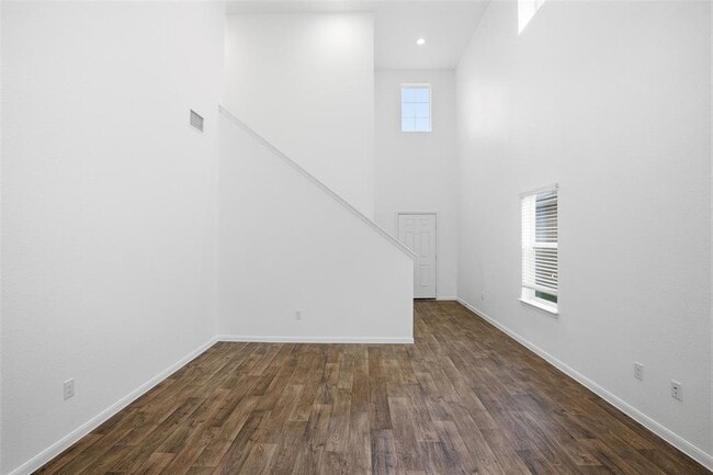 Building Photo - 3009 Tilmon Ln.