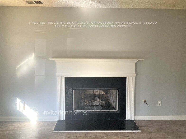 Building Photo - 3104 Quince Tree Wy