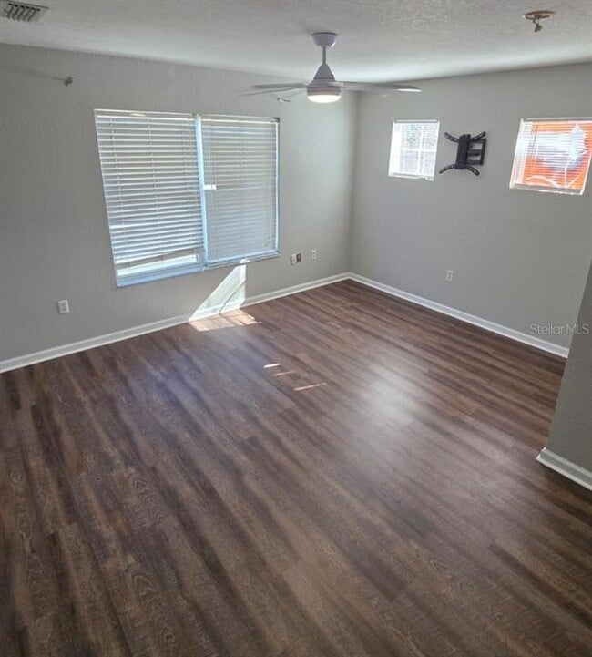 Building Photo - 13527 Misarden Ln