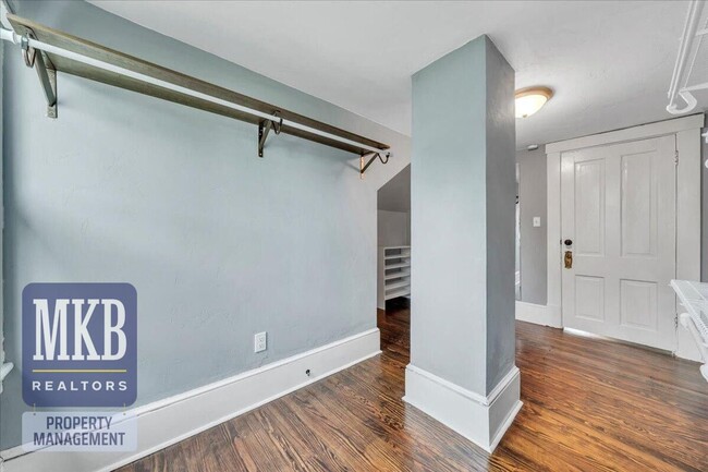 Building Photo - 3 Bedroom in Salem City