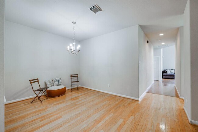 Building Photo - 1142 Glenwood Canyon Ln