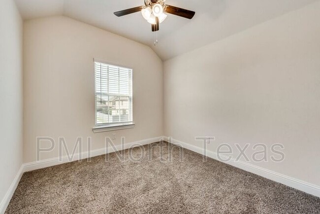 Building Photo - 6013 Wildflower Wy