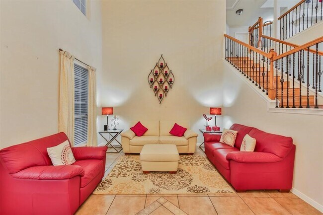 Building Photo - 16402 Pinon Vista Dr