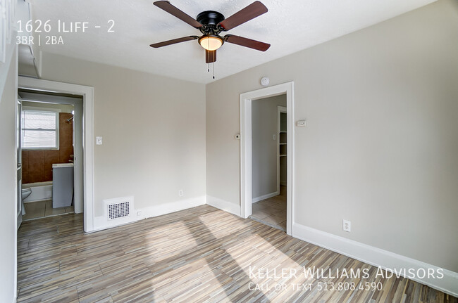 Building Photo - New 3BD avail now - 2 full baths and priva...