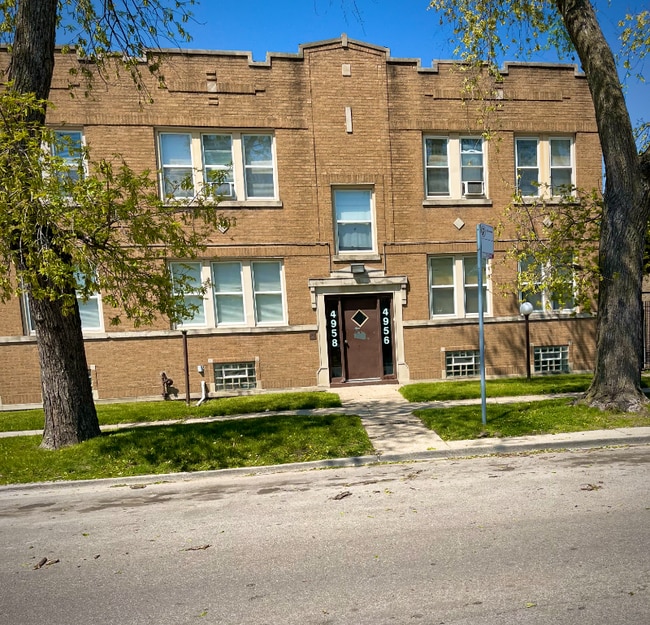 Building Photo - 4956 W Crystal St