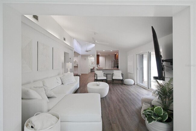 Building Photo - 6416 Wood Owl Cir