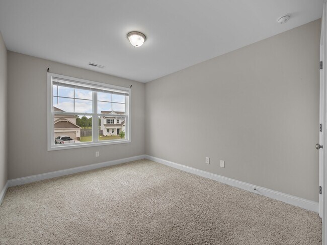 Building Photo - 220 Salty Dog Ln