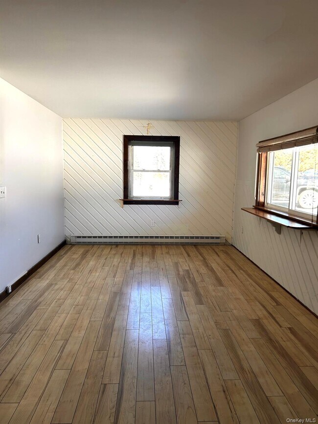 Building Photo - 505 NY-208