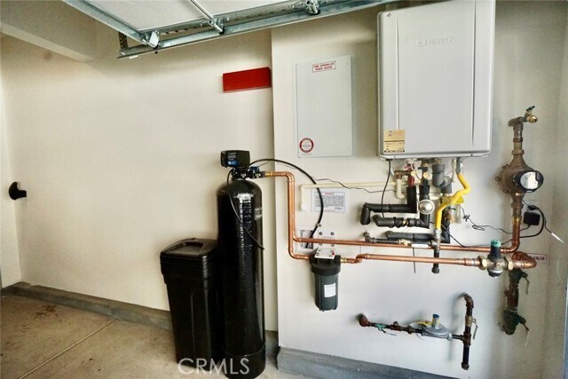 Building Photo - 123 Scratch Rd