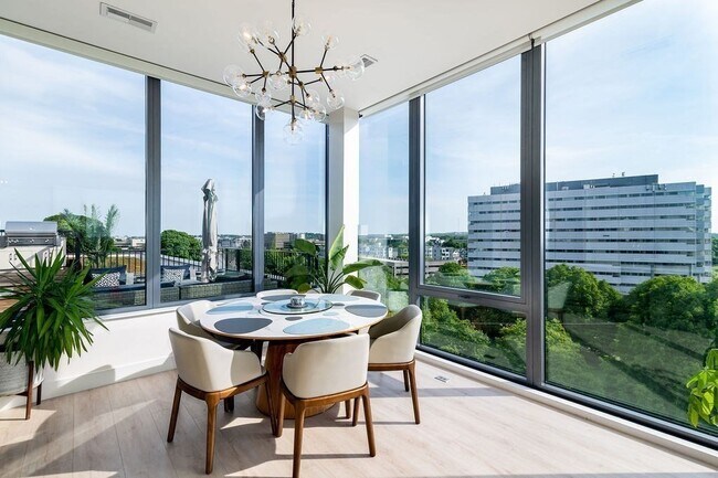 Building Photo - 60 Quincy Shore Dr