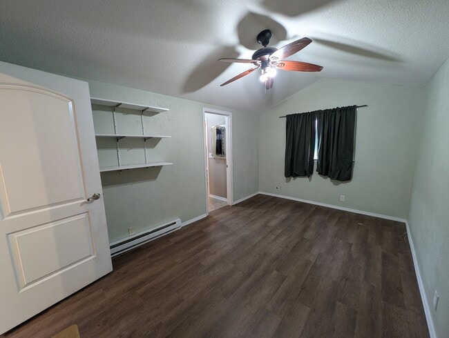 Building Photo - Livestock & Spring Garden Ready! 3 Bedroom Home for Rent in Port Orchard