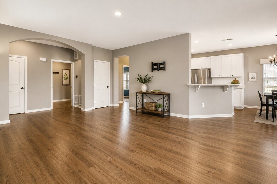 Building Photo - 3607 Evelynton Ave