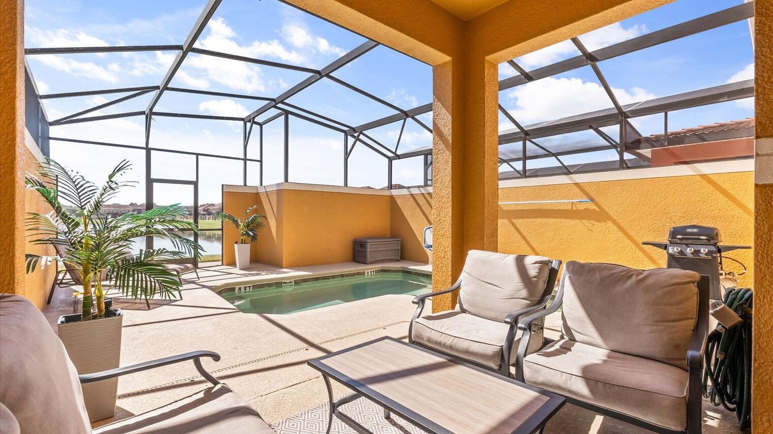 Building Photo - 8942 Cuban Palm Rd