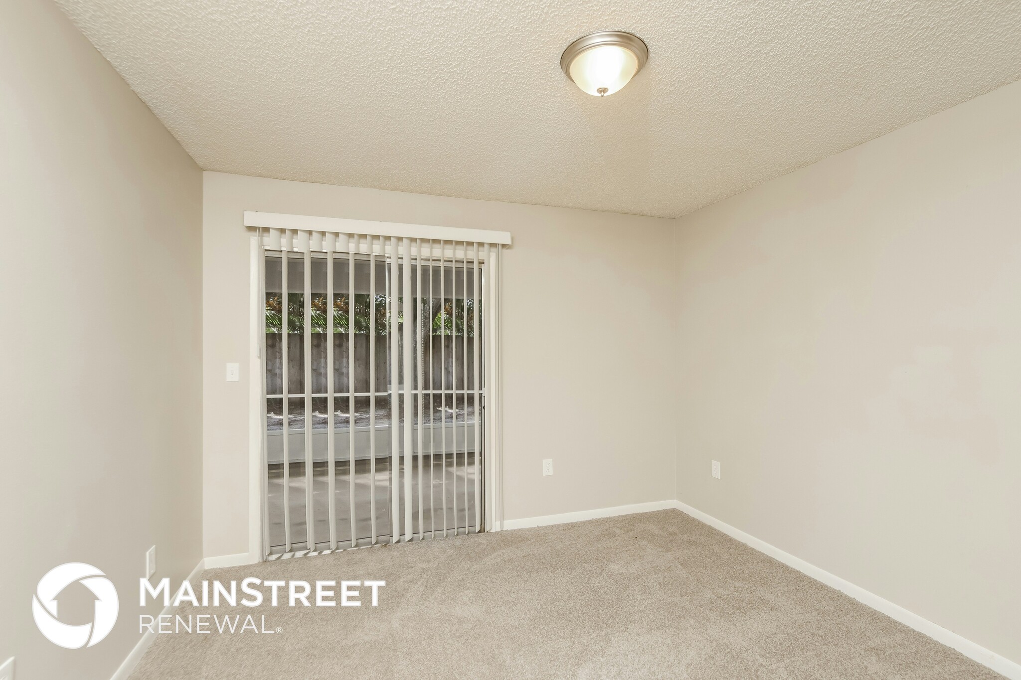 Building Photo - 865 Pine Wood Ave