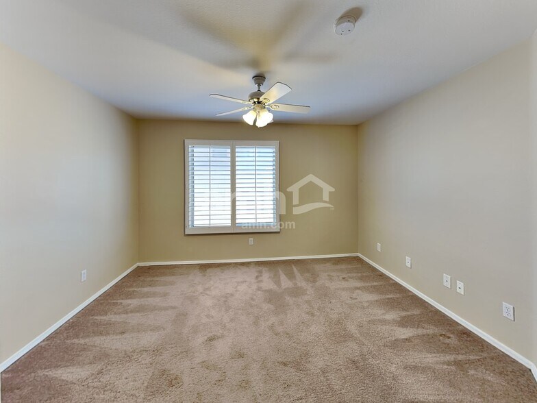 Building Photo - 7462 W Mohawk Ln