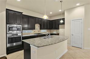 Building Photo - 424 Chester Dr