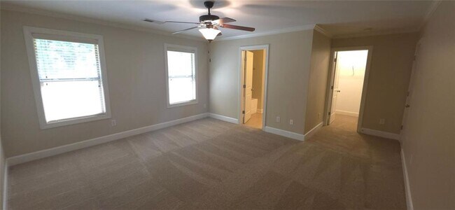 Building Photo - 539 Broughton Dr