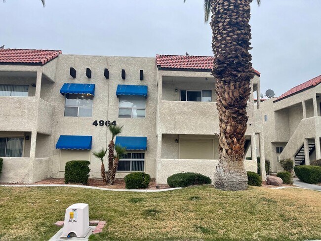 Building Photo - 4964 Newport Cove Dr