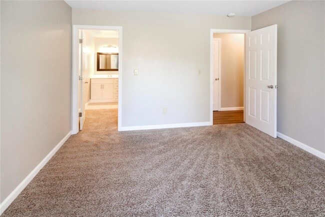 Building Photo - 17048 Sandalwood Creek Dr