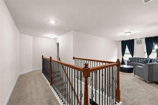 Building Photo - 3748 Southfield Ct