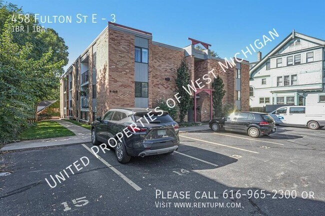 Building Photo - 458 Fulton St E