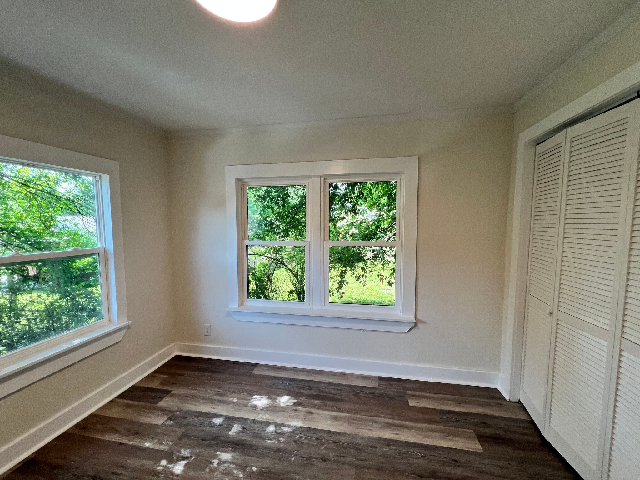 Building Photo - 1221 Georgia St