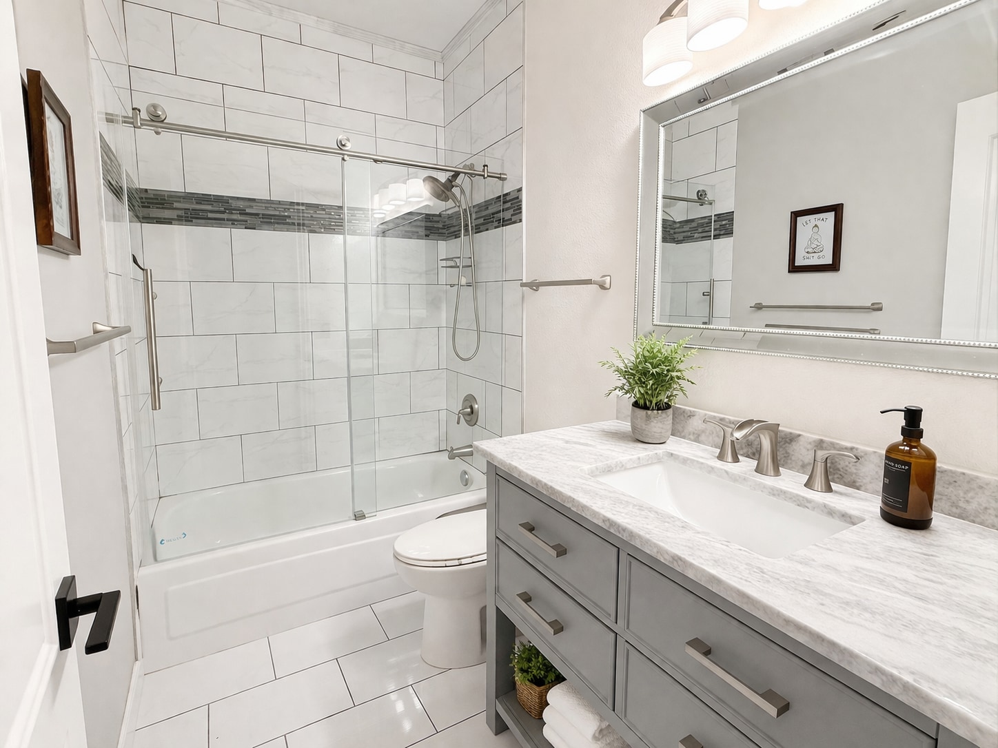 Building Photo - 7629 Valley Green Dr